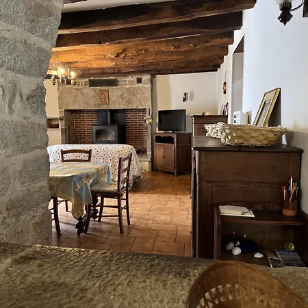 Grande Maison De Famille 度假居 *